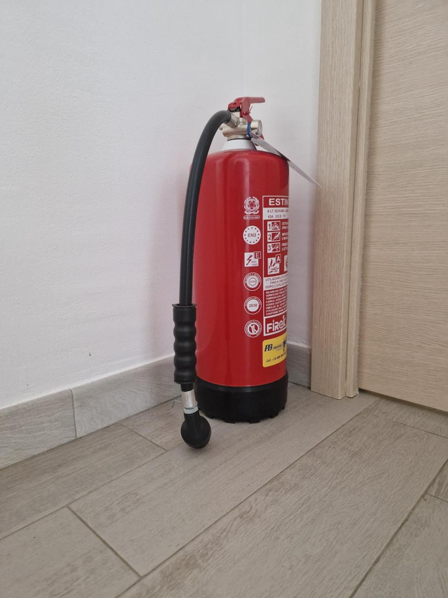 Appartement La Finestra Sul Golfo à Ospedaletti Extérieur photo
